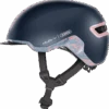 Abus Casque à Visière Design Et Réglable Hud Y (5 Modèles) -Magasin De Vélos casque velo femme bleu marine abus hud y midnight blue