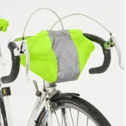 Coupe Vent Réfléchissant Urban Circus Giro 12 Coupe Vent Réfléchissant Urban Circus Giro -Magasin De Vélos coupe vent transformable sacoche guidon urban circus giro