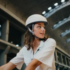 Closca Helmet Blanc -Magasin De Vélos helmet white 03 581x600 1