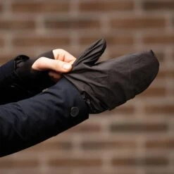 Magic Parka Tucano Urbano (3 En 1 : Doudoune Vélo, Veste, Cape) -Magasin De Vélos moufle velo integre veste velo homme