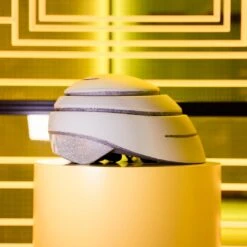 Closca Helmet Loop Reflective -Magasin De Vélos reflective web3 1080x1080 1