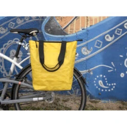 Sacoche Arrière Vélo Cabas Fixation Porte-bagages -Magasin De Vélos sacoche arriere pp recycle fixation porte bagages jaune 4