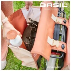 Sacoche Vélo Femme Basil Urban Load 53L -Magasin De Vélos sacoche velo femme basil en stock velotafeur